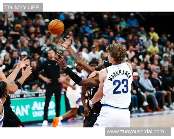 2007年NBA季后赛开拓者与爵士的激烈对决回顾与分析 2007年NBA季后赛开拓者与爵士的激烈对决回顾与分析